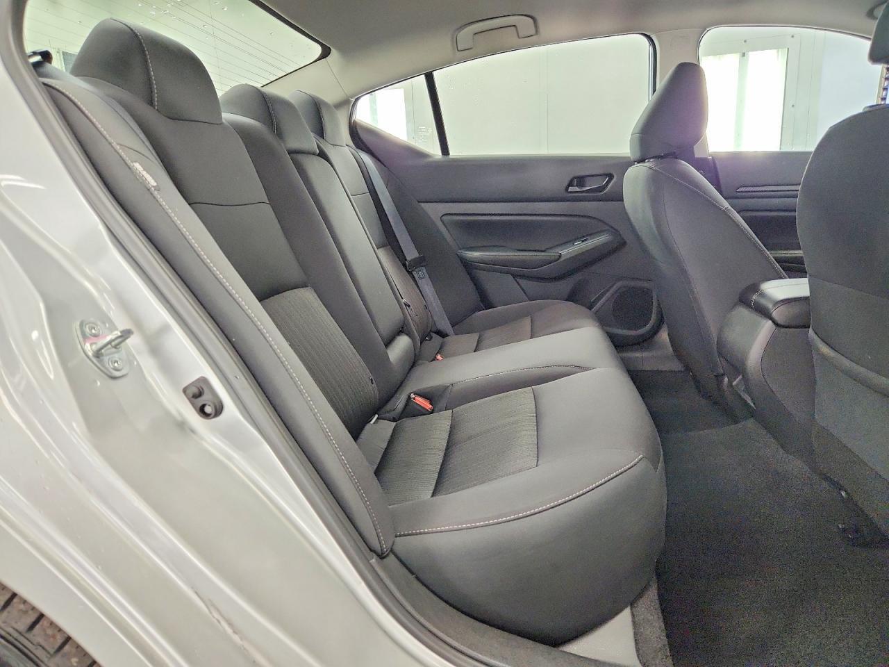 2025 NISSAN ALTIMA SV — Фото 10 из 12