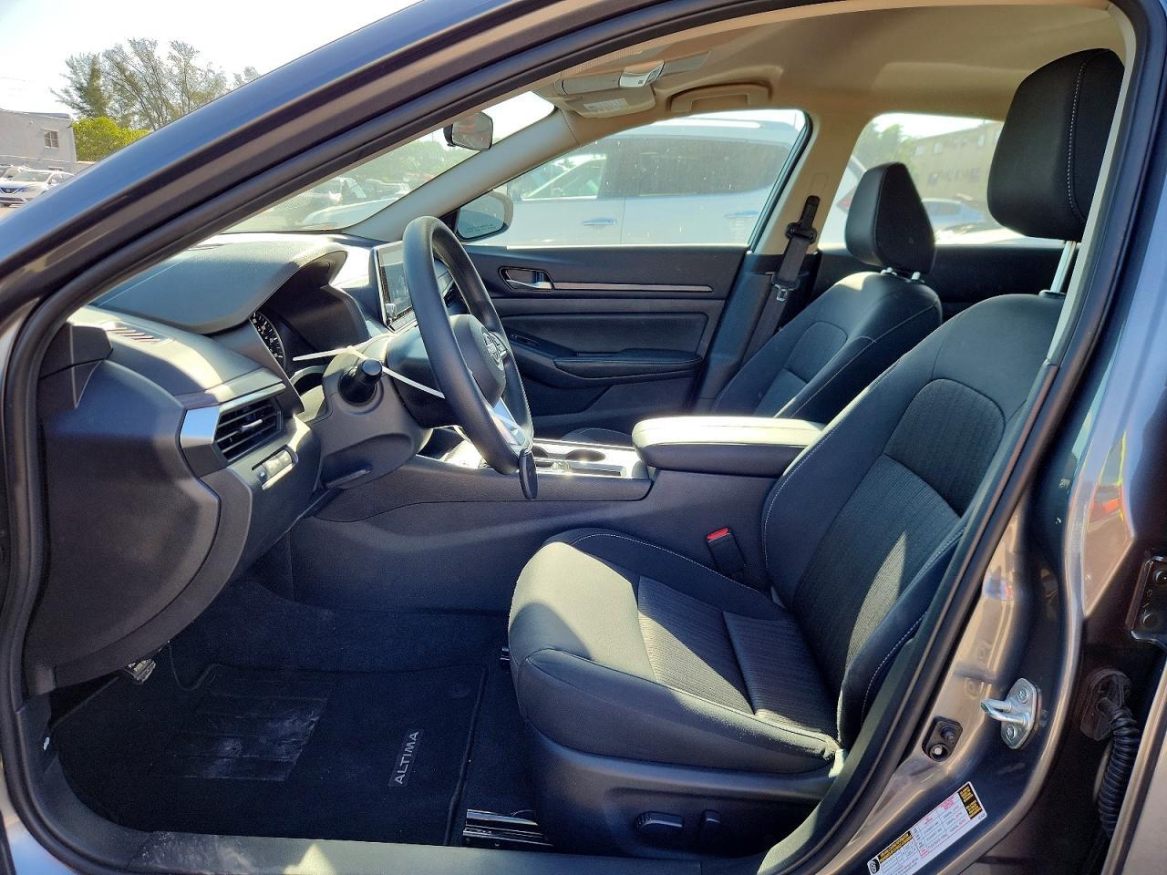 2025 NISSAN ALTIMA SV — Фото 7 из 13