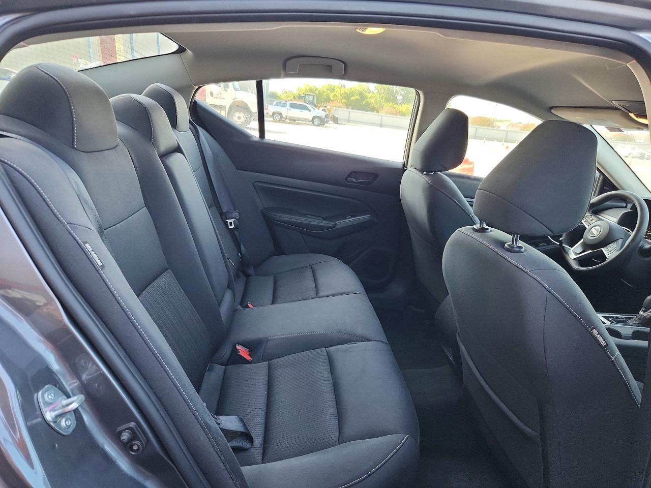 2025 NISSAN ALTIMA SV — Фото 10 из 12