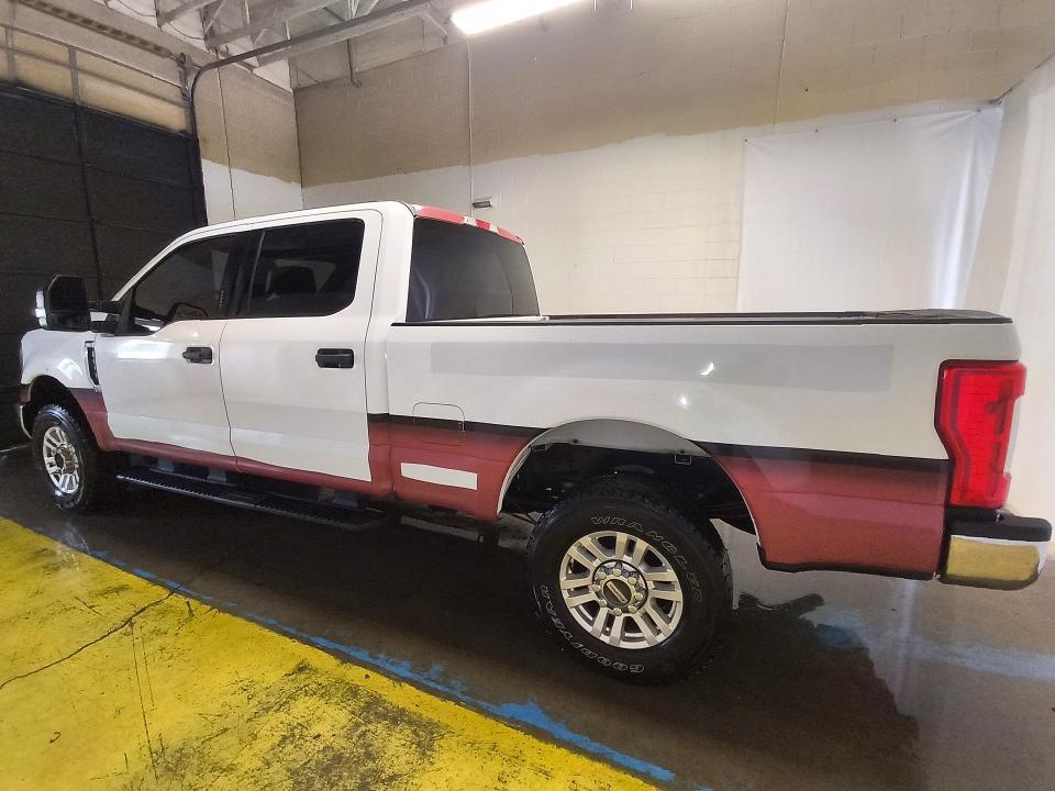 2019 FORD F250 SUPER DUTY — Фото 2 из 13