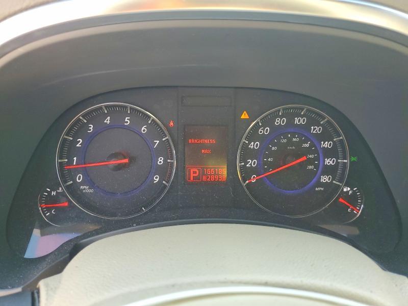 2010 INFINITI FX35 BASE — Фото 9 из 15