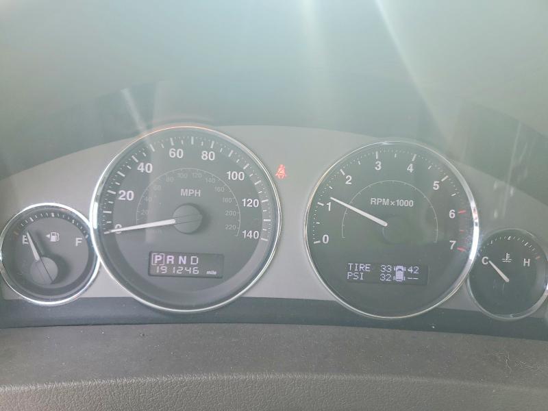 2010 JEEP GRAND CHEROKEE LIMITED — Фото 9 из 15
