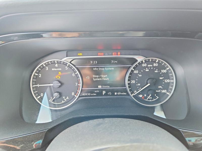 2025 NISSAN PATHFINDER SL — Фото 9 из 13