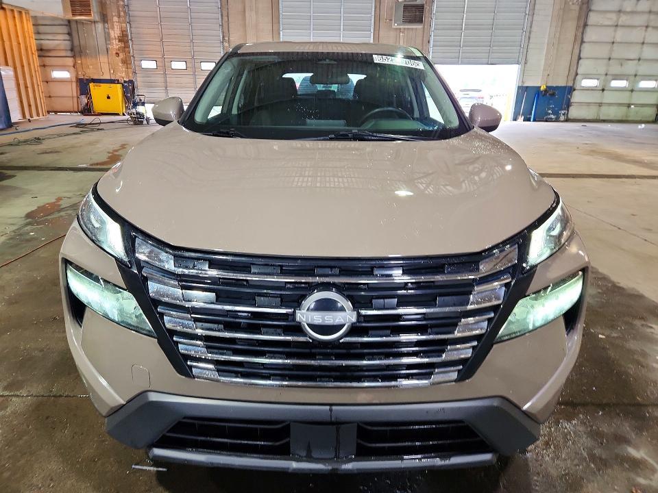 2025 NISSAN ROGUE SV — Фото 5 из 13