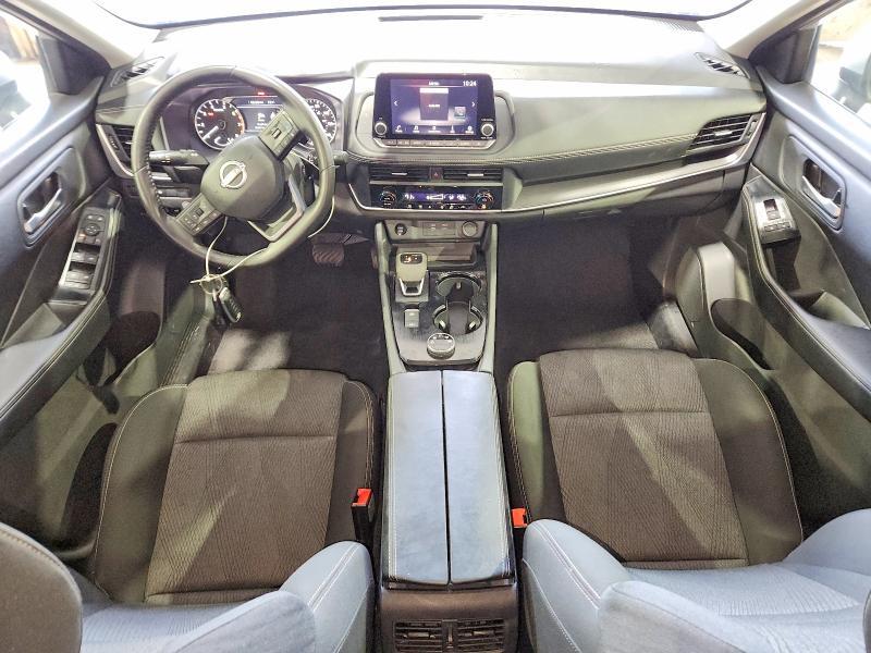 2025 NISSAN ROGUE SV — Фото 8 из 15