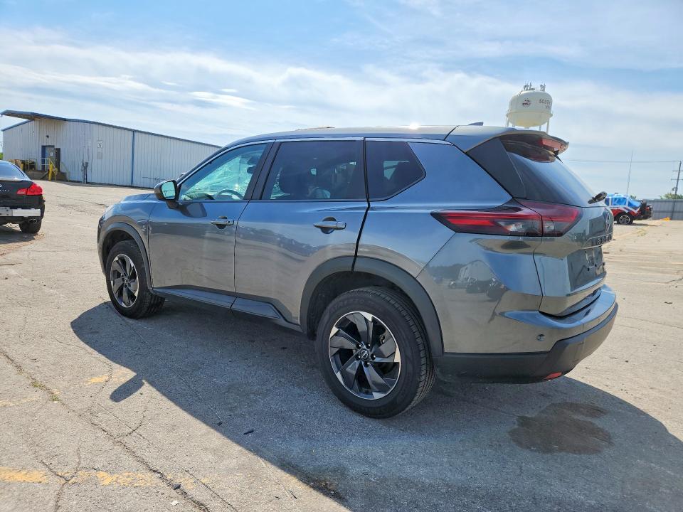 2025 NISSAN ROGUE SV — Фото 2 из 13