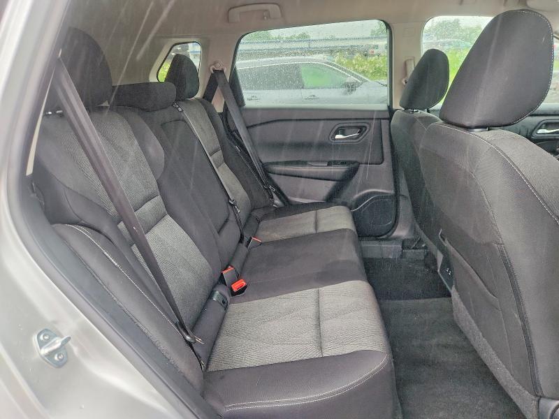 2025 NISSAN ROGUE SV — Фото 11 из 13