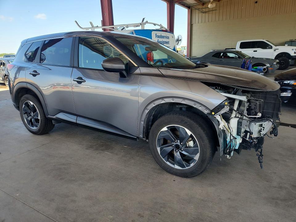 2025 NISSAN ROGUE SV — Фото 4 из 14