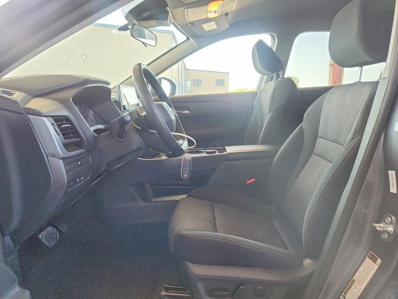 2025 NISSAN ROGUE SV — Фото 7 из 14