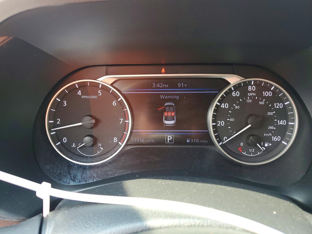 2025 NISSAN SENTRA SV — Фото 9 из 12