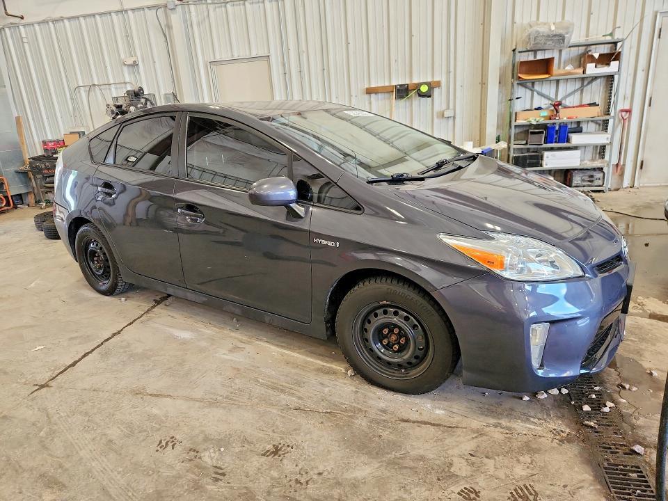 2013 TOYOTA PRIUS TWO — Фото 4 из 13