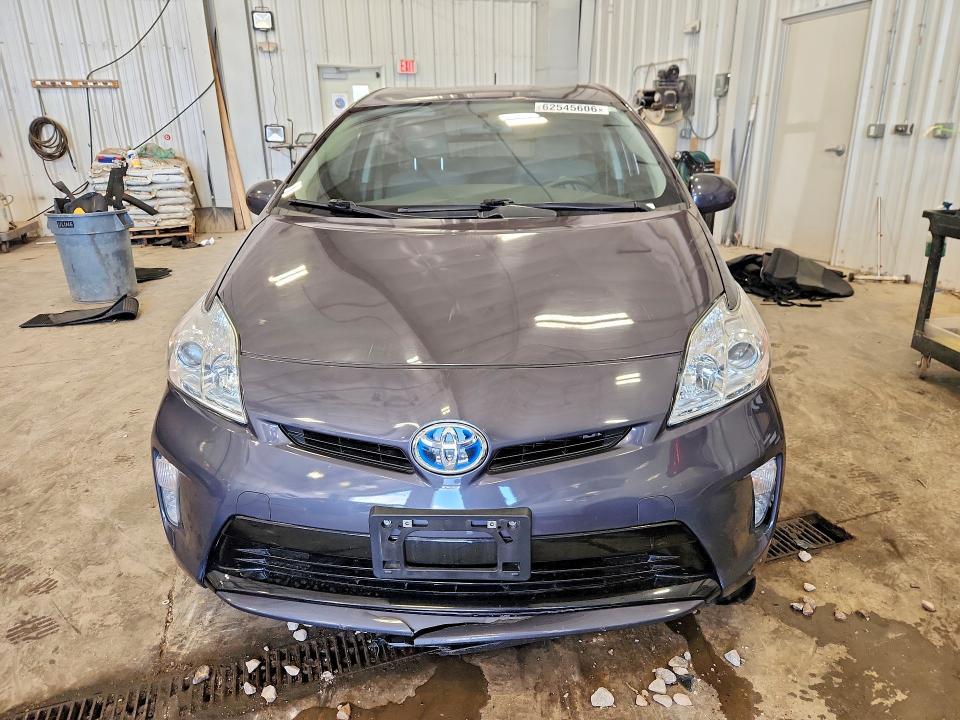 2013 TOYOTA PRIUS TWO — Фото 5 из 13