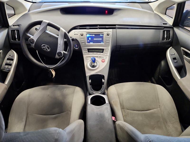 2013 TOYOTA PRIUS TWO — Фото 8 из 13