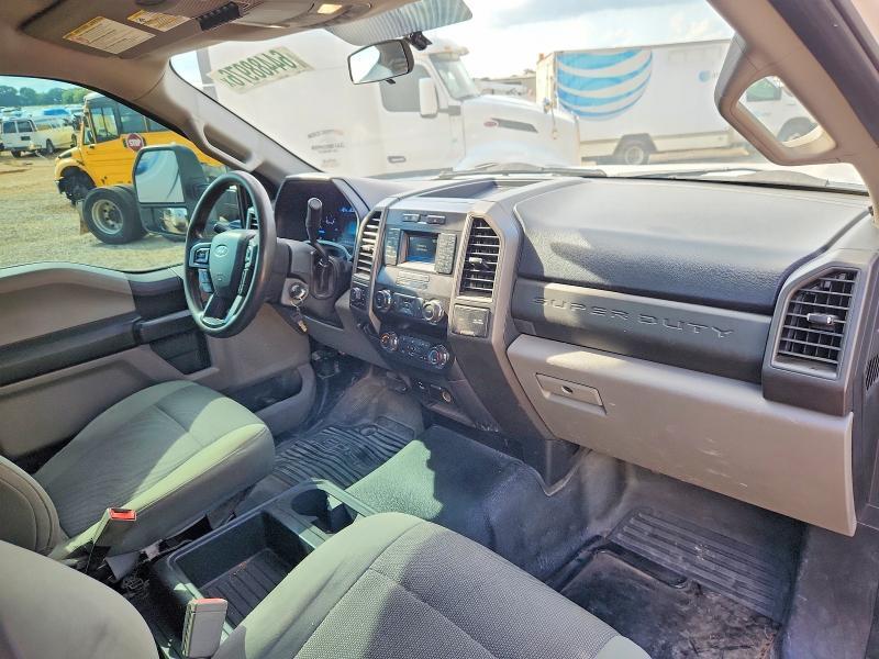 2019 FORD F550 SUPER DUTY — Фото 8 из 13