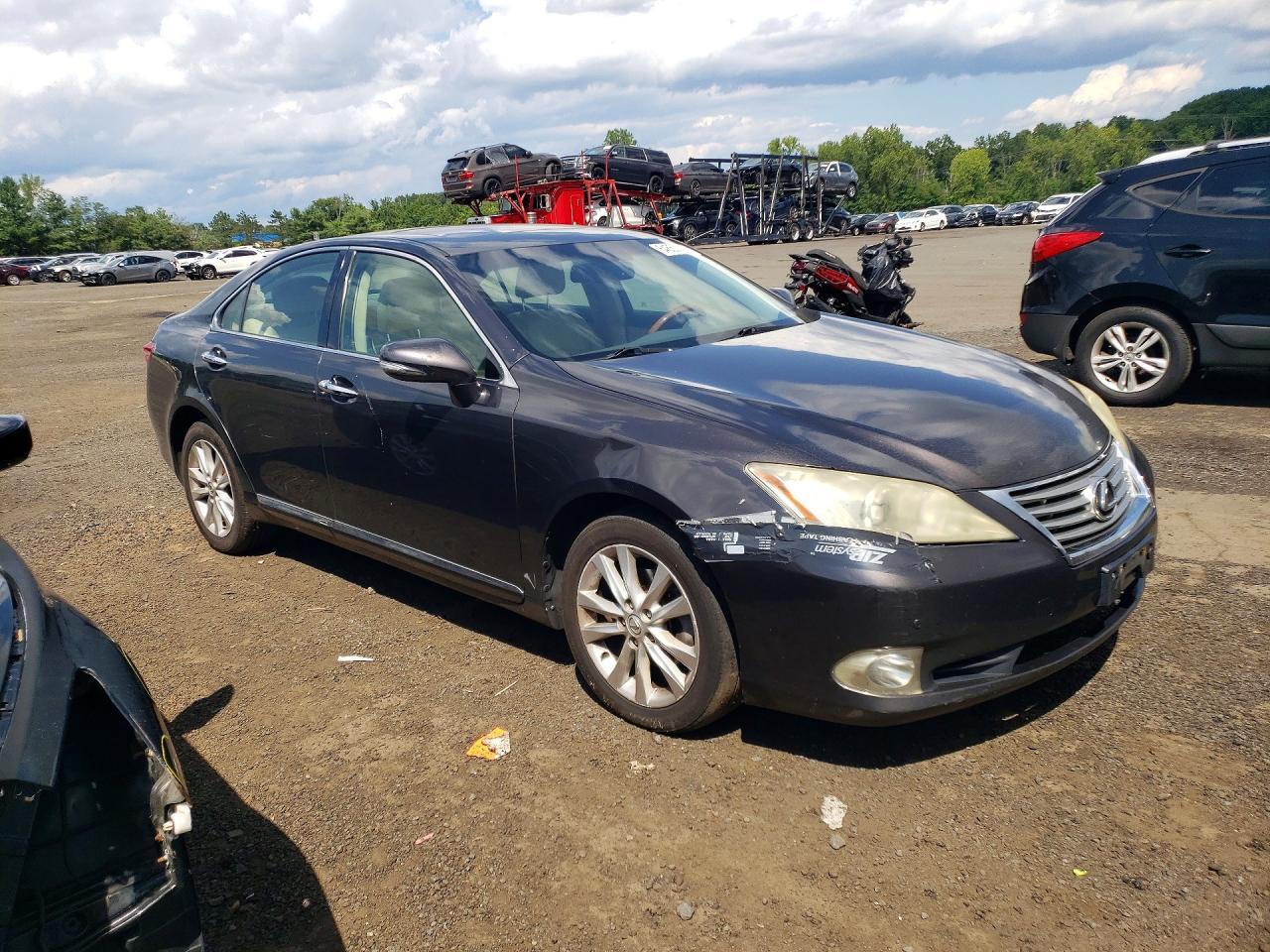 2010 LEXUS ES 350 — Фото 4 из 12