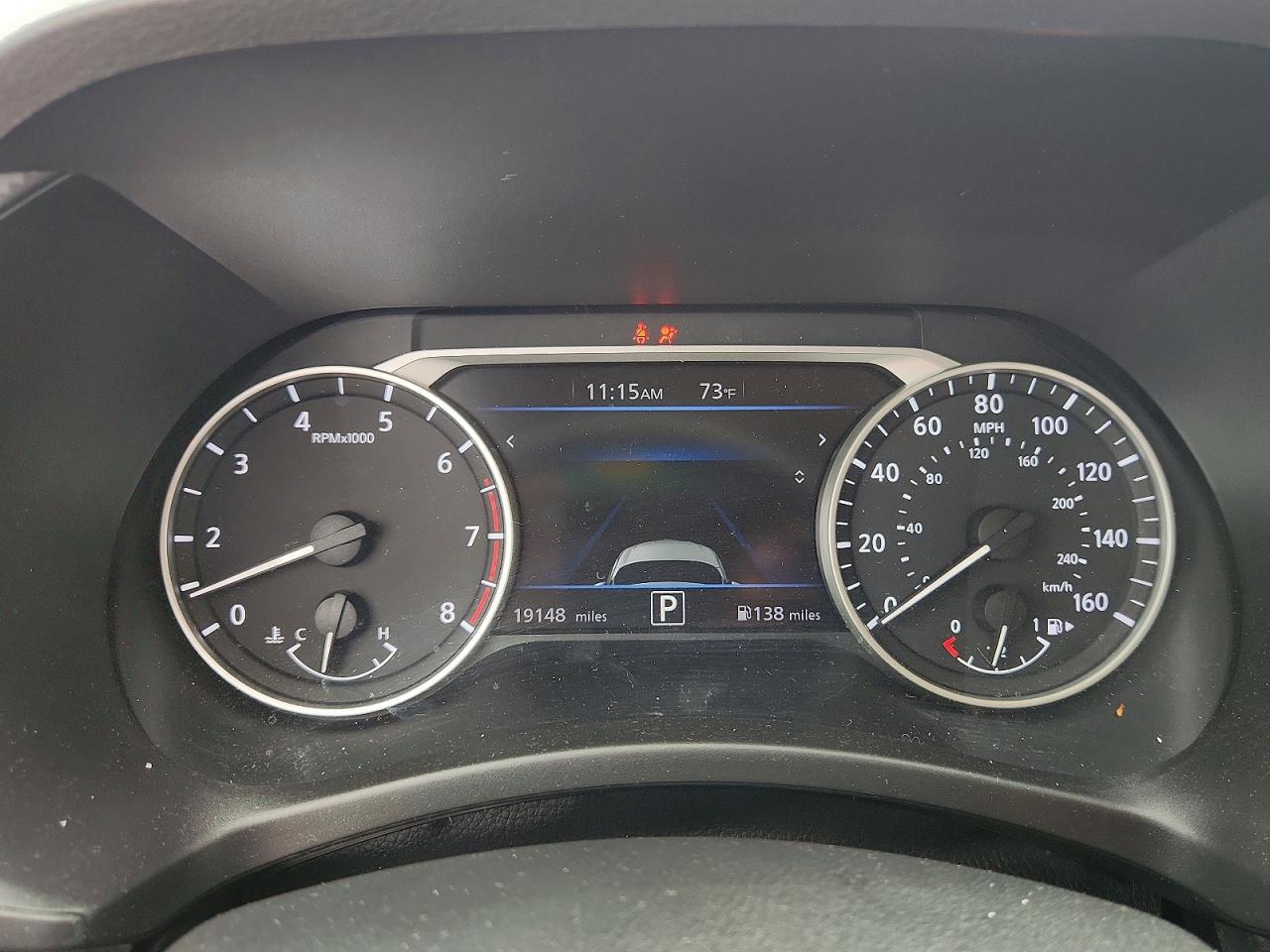 2025 NISSAN SENTRA SV — Фото 9 из 12