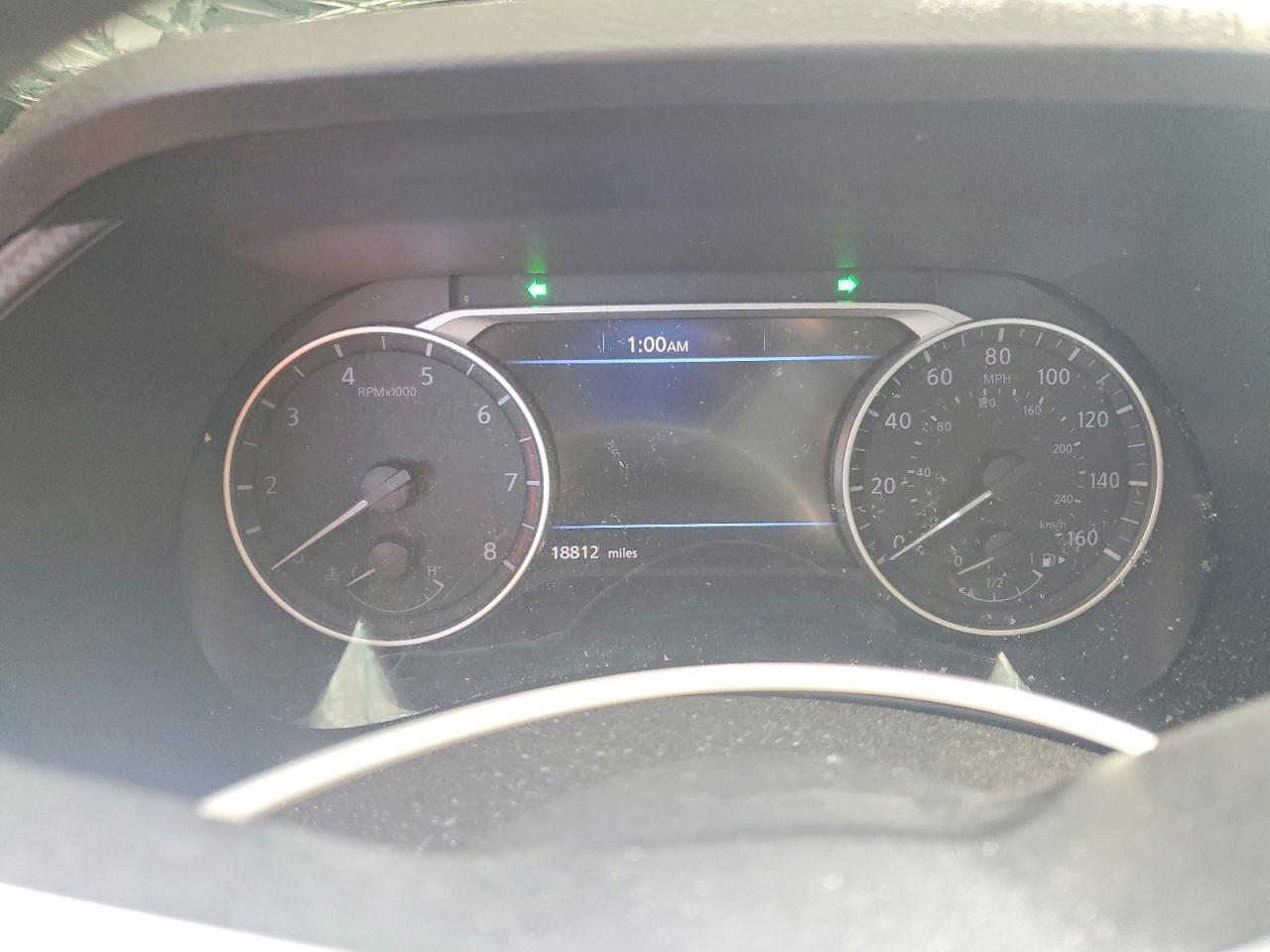 2025 NISSAN SENTRA SV — Фото 9 из 12