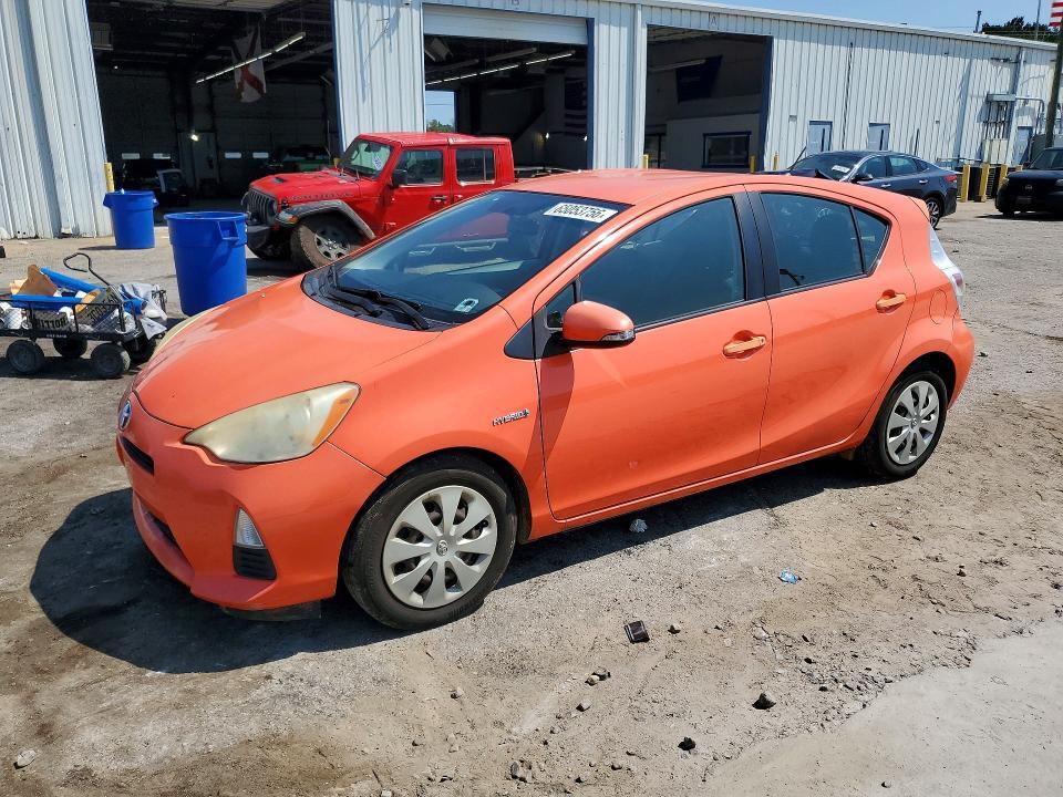 2013 TOYOTA PRIUS C JTDKDTB39D1040261