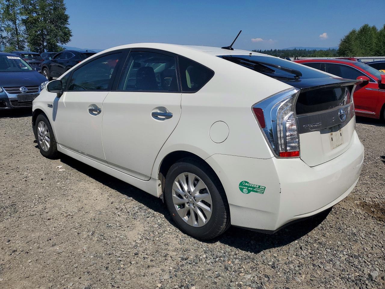 2013 TOYOTA PRIUS PLUG-IN HYBRID BASE — Фото 2 из 14