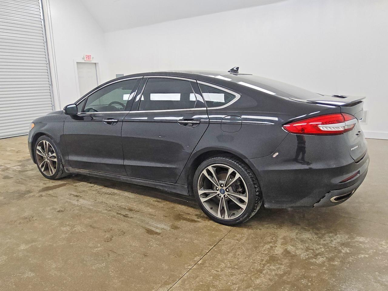 2019 FORD FUSION TITANIUM — Фото 2 из 12