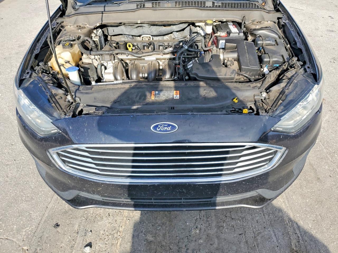 3FA6P0G75KR160327 2019 FORD FUSION photo no. 11