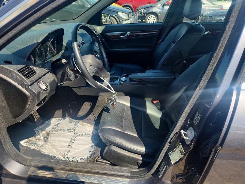 2010 MERCEDES-BENZ C 300 4MATIC — Фото 7 из 12