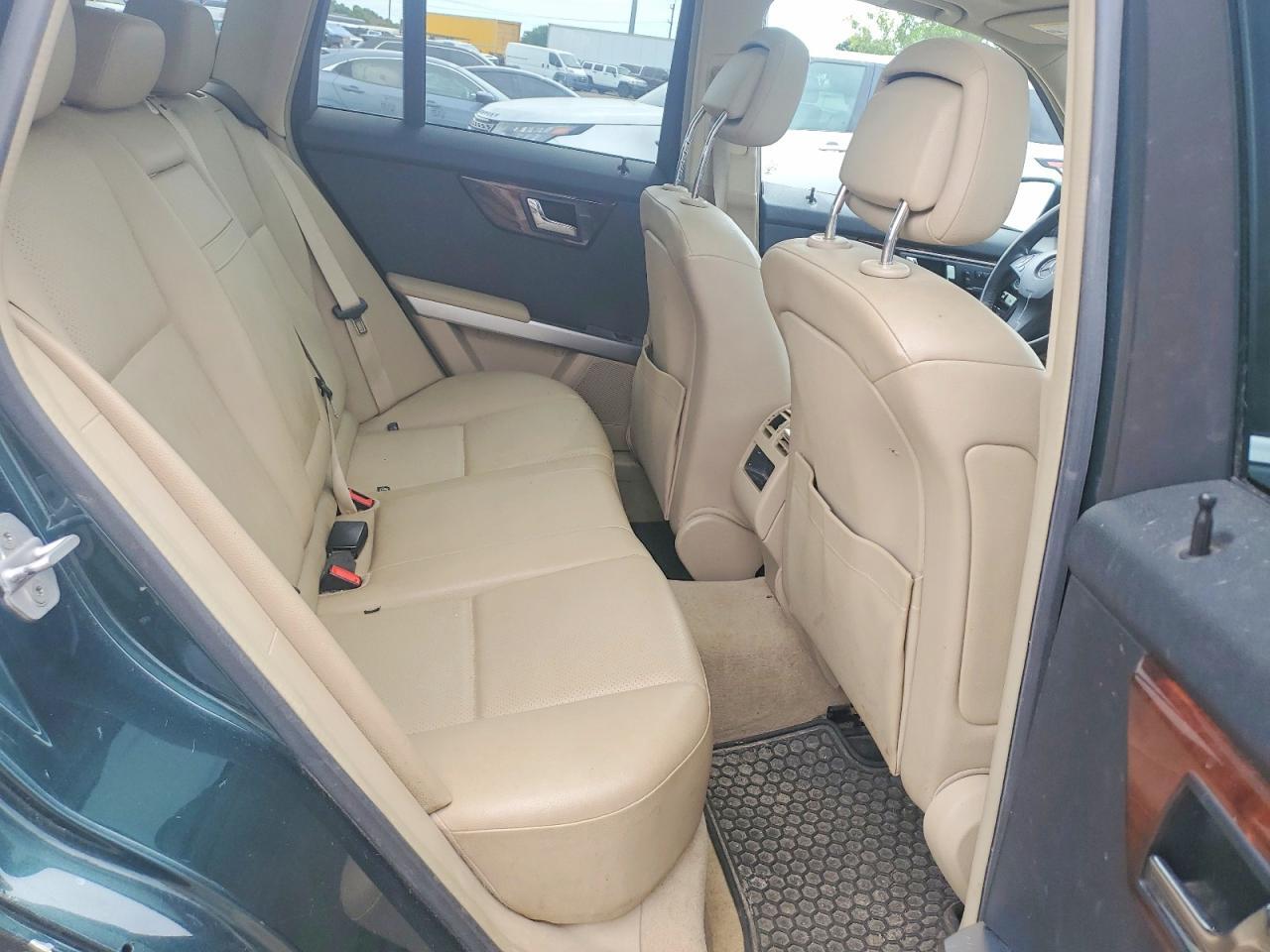2010 MERCEDES-BENZ GLK 350 4MATIC — Фото 11 из 13