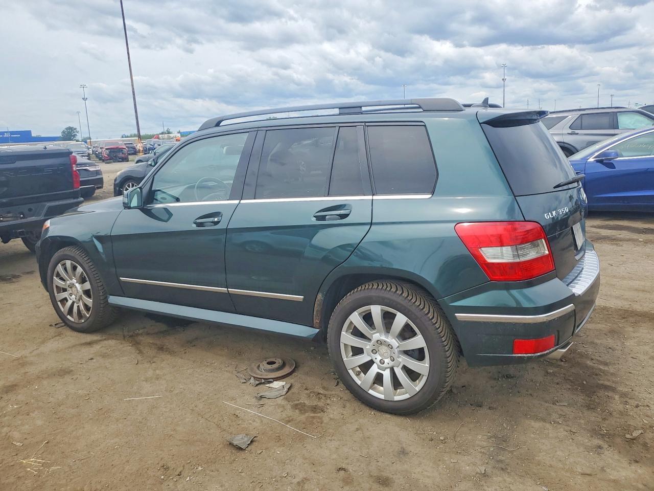 2010 MERCEDES-BENZ GLK 350 4MATIC — Фото 2 из 13