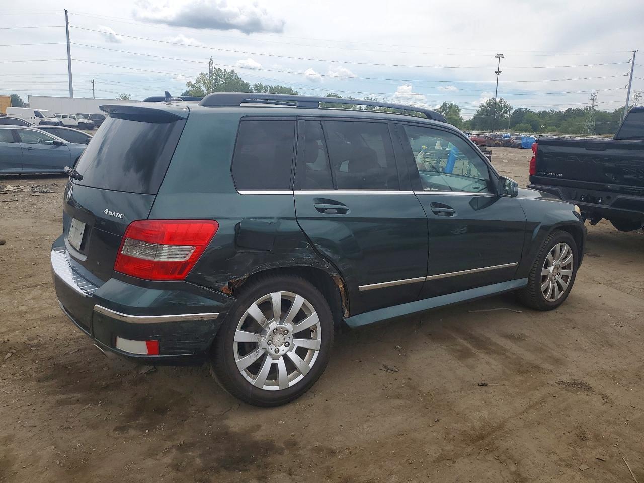 2010 MERCEDES-BENZ GLK 350 4MATIC — Фото 3 из 13