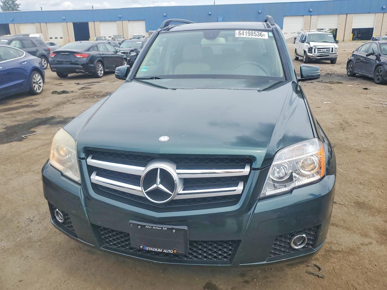 2010 MERCEDES-BENZ GLK 350 4MATIC — Фото 5 из 13