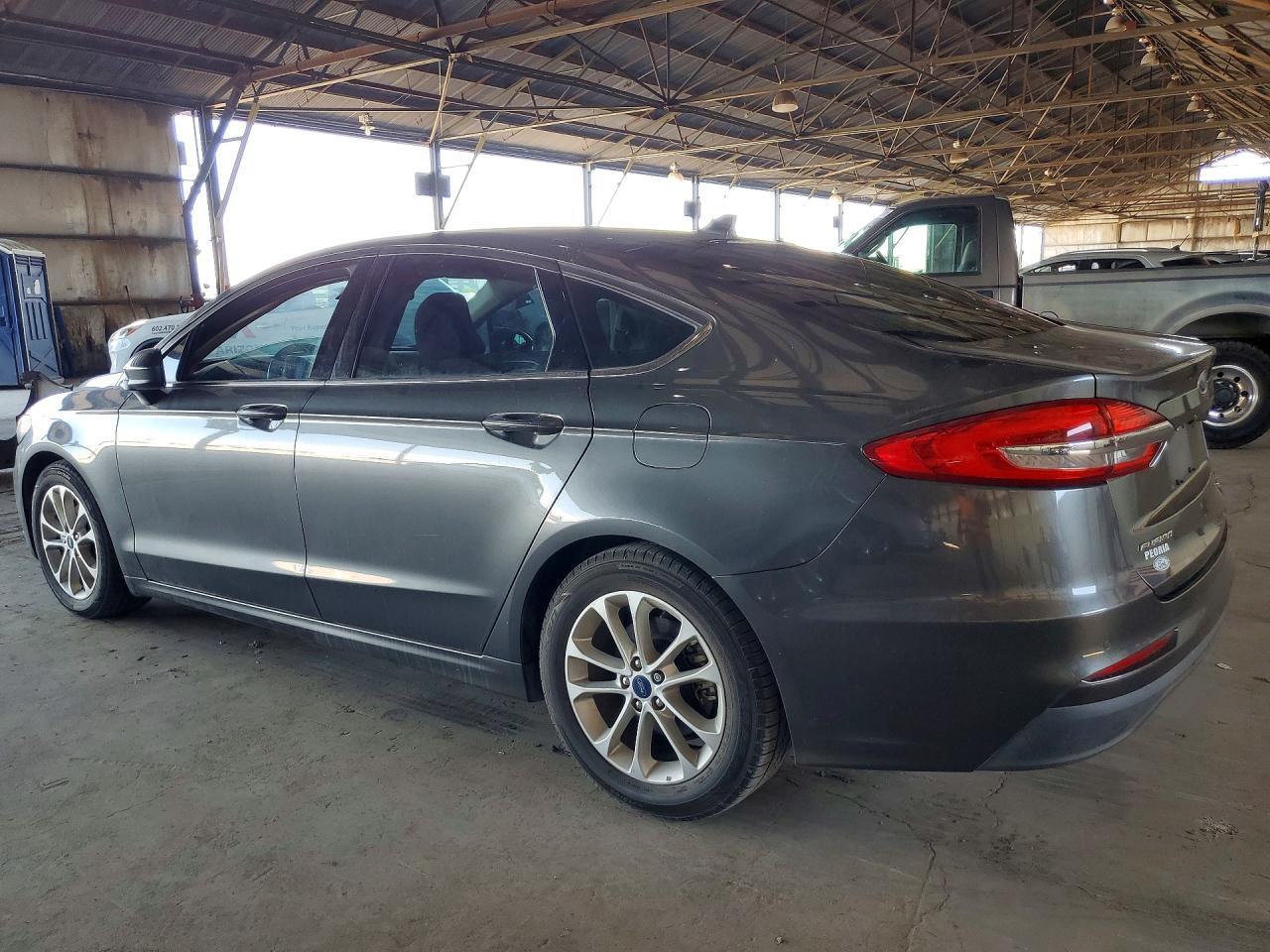2019 FORD FUSION SE — Фото 2 из 12