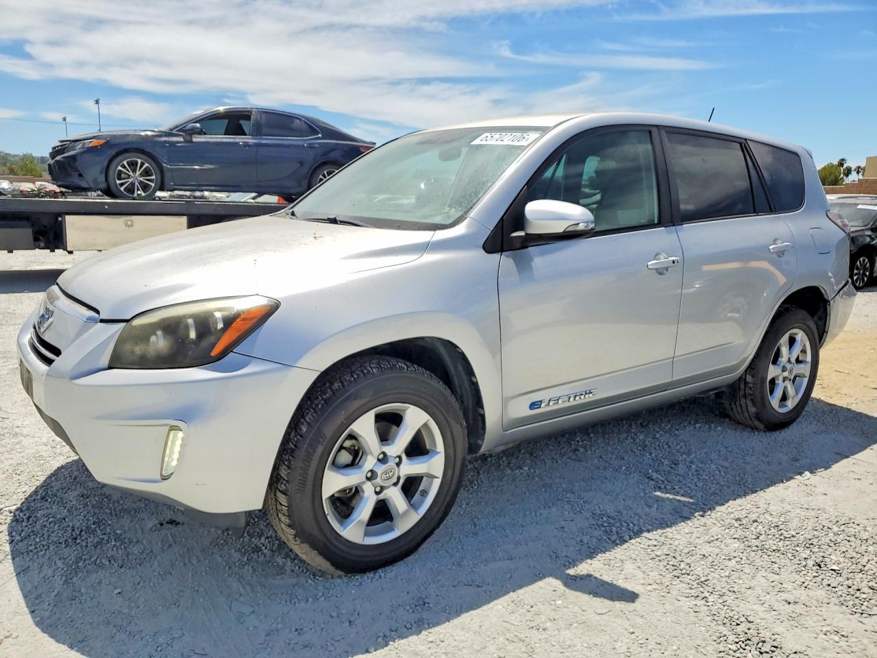 2013 TOYOTA RAV4 EV 2T3YL4DV7DW002238