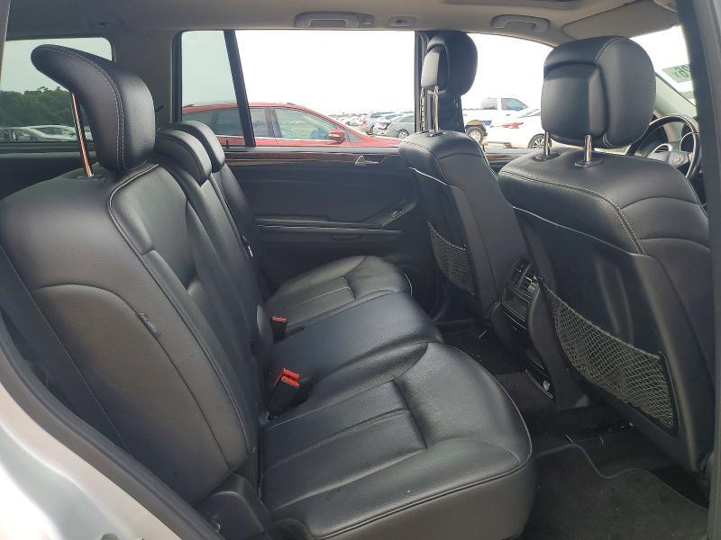 2010 MERCEDES-BENZ GL 450 4MATIC — Фото 11 из 13