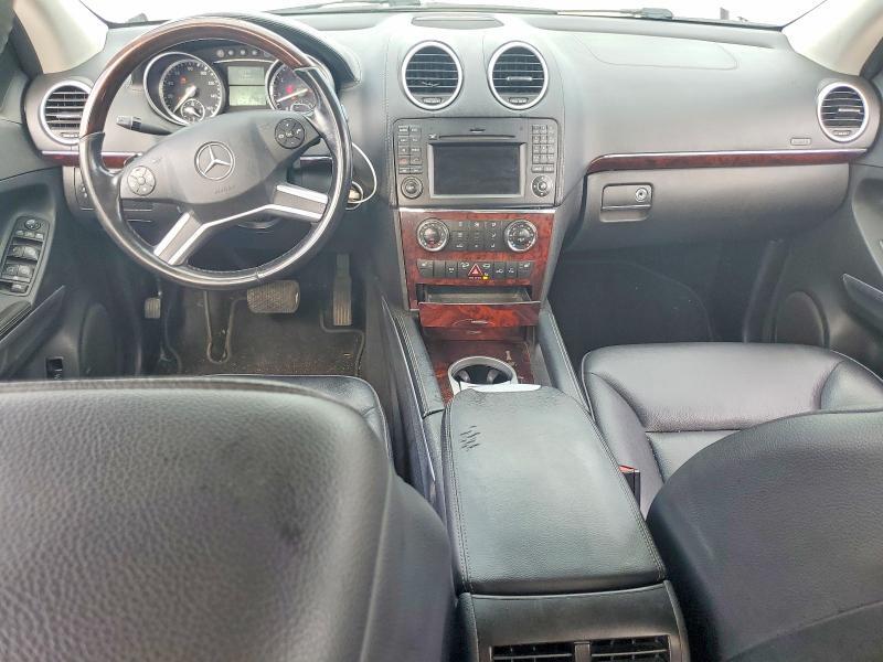 2010 MERCEDES-BENZ GL 450 4MATIC — Фото 8 из 13