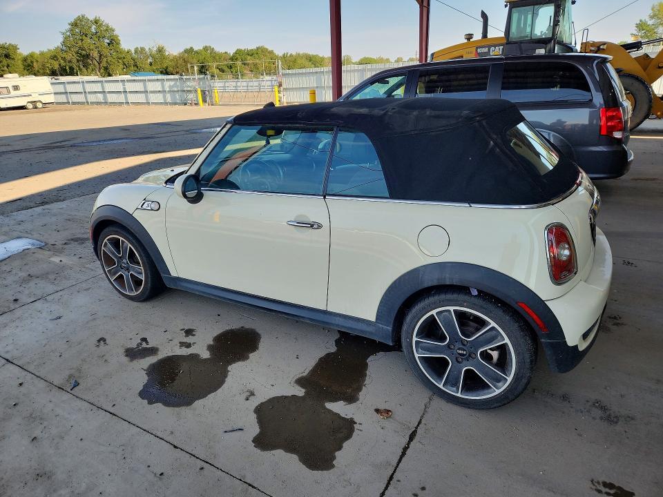 2010 MINI COOPER S — Фото 2 из 12