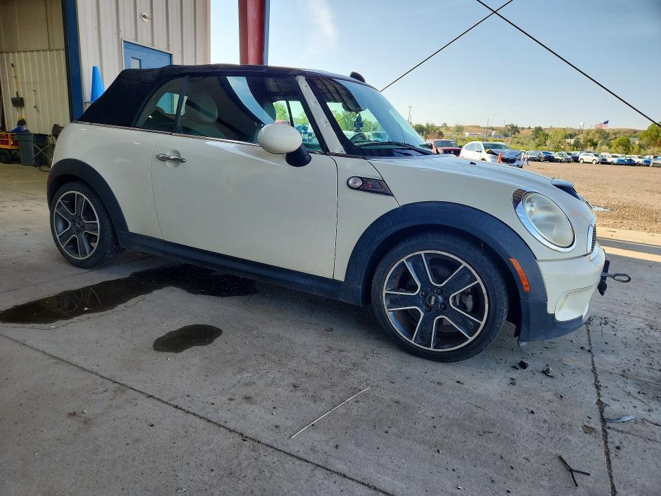 2010 MINI COOPER S — Фото 4 из 12