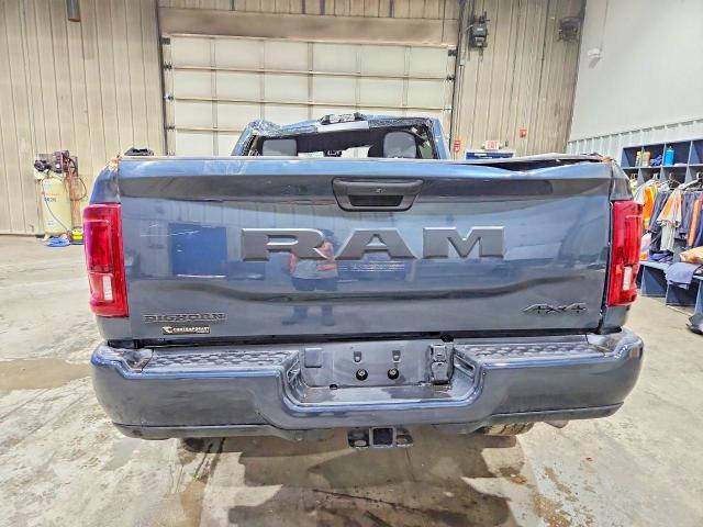 2025 RAM 2500 BIG HORN — Фото 6 из 12