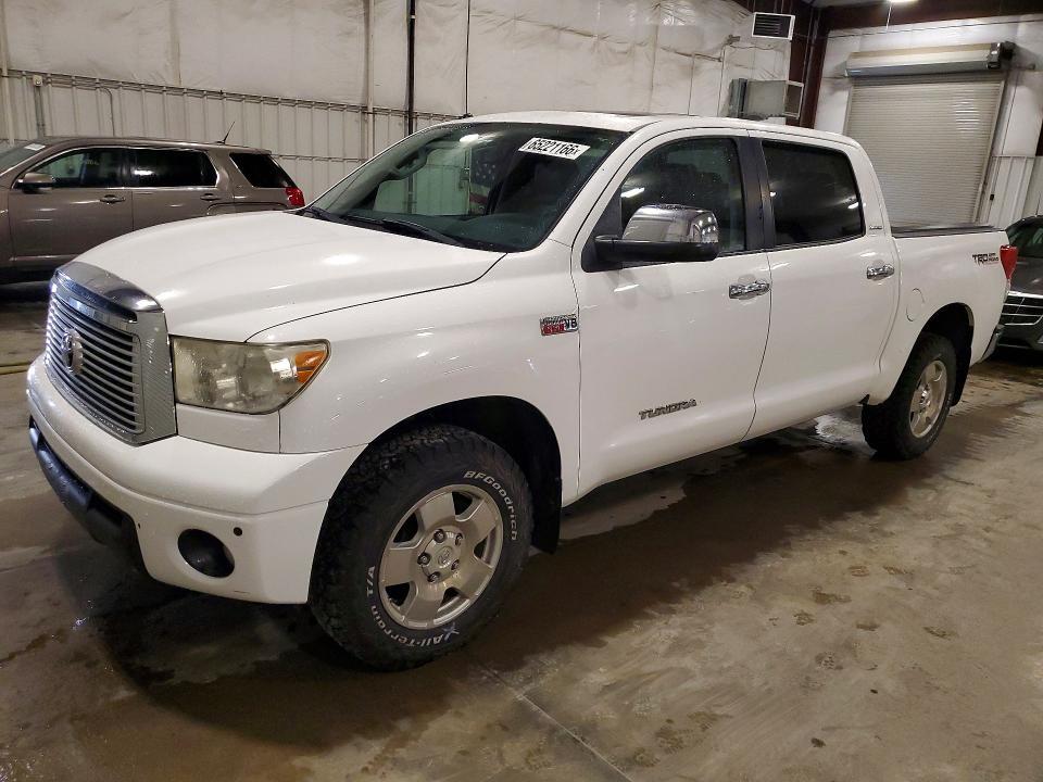 2013 TOYOTA TUNDRA 5TFHW5F16DX279045