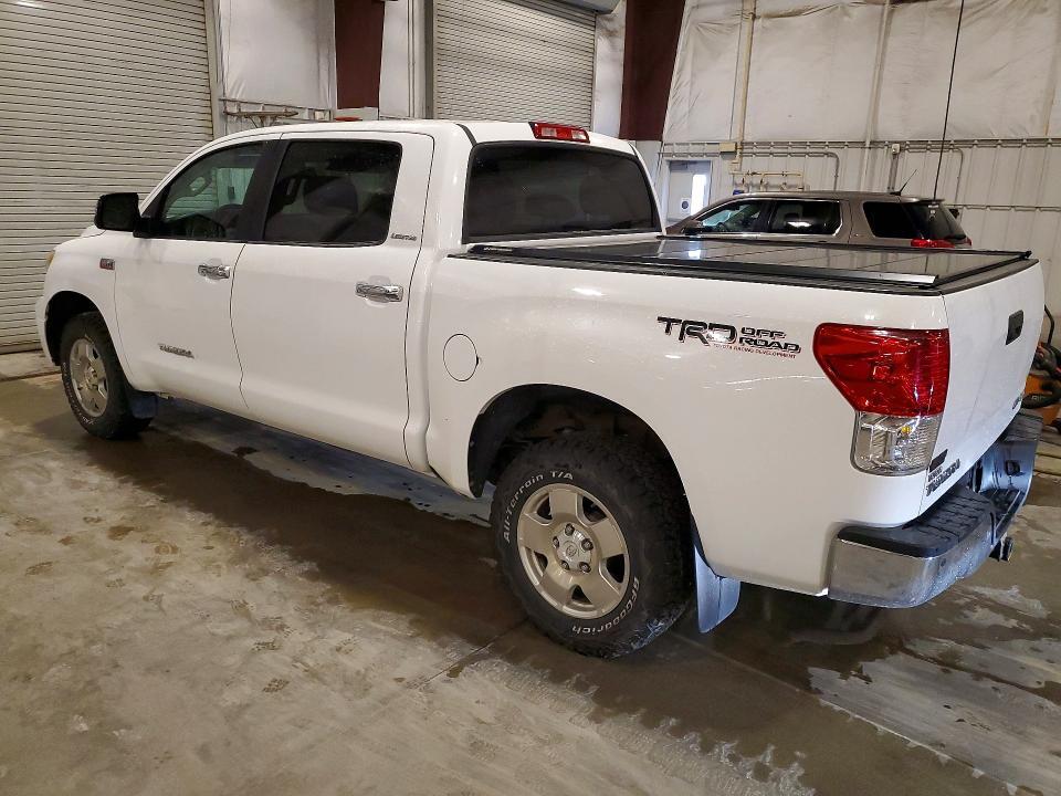 2013 TOYOTA TUNDRA LIMITED — Фото 2 из 12