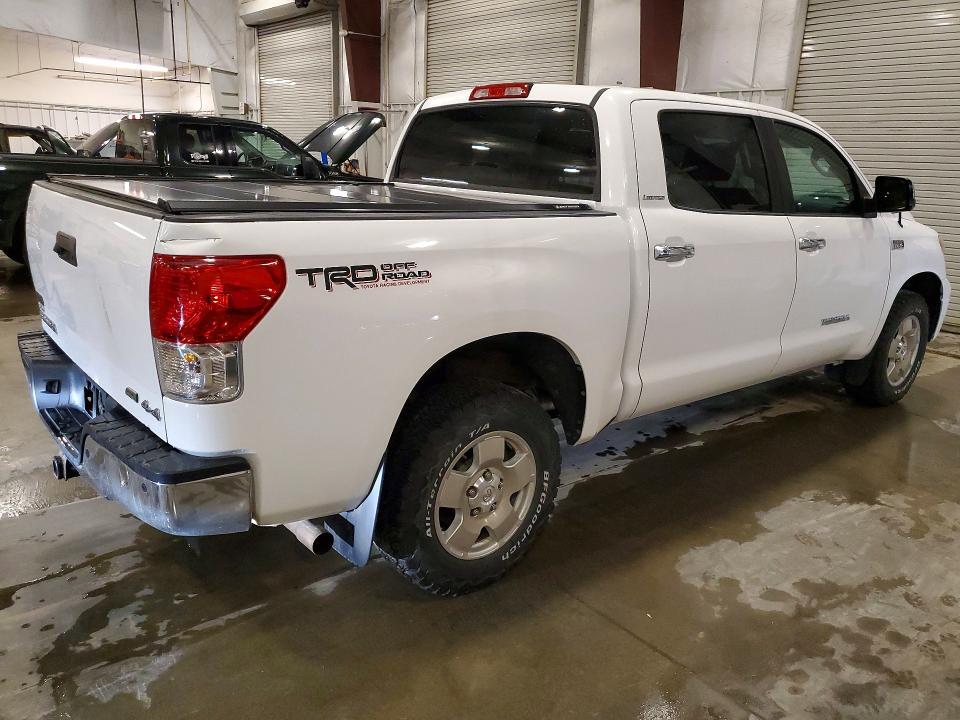 2013 TOYOTA TUNDRA LIMITED — Фото 3 из 12