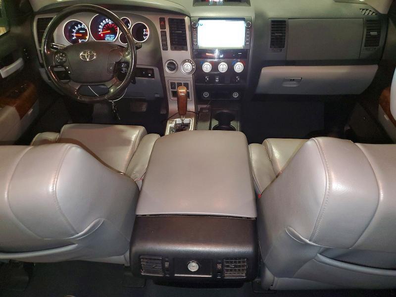 2013 TOYOTA TUNDRA LIMITED — Фото 8 из 12