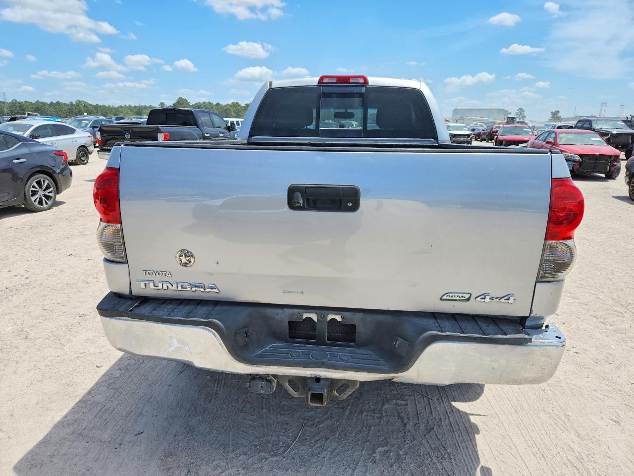 2013 TOYOTA TUNDRA DOUBLE CAB SR5 — Фото 6 из 12