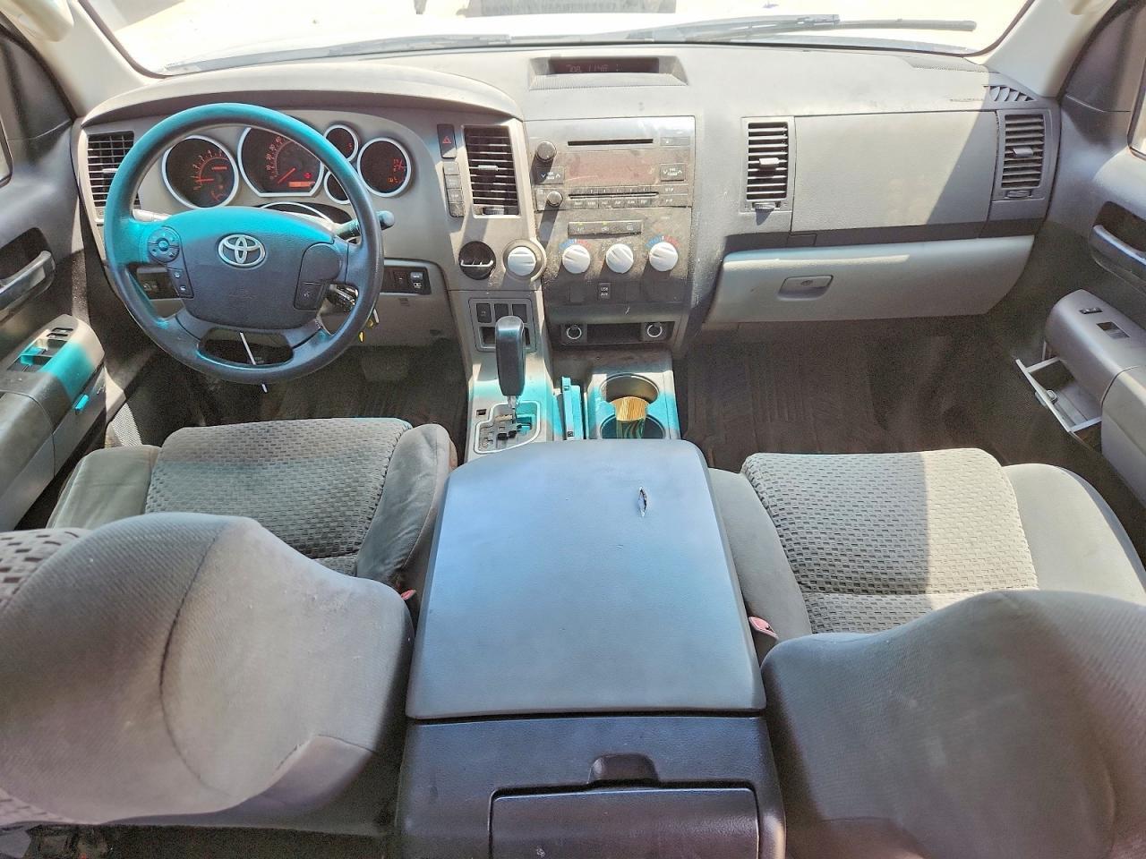 2013 TOYOTA TUNDRA DOUBLE CAB SR5 — Фото 8 из 12