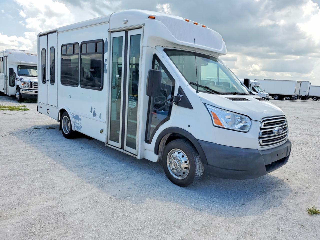 2019 FORD TRANSIT T-350 HD — Фото 4 из 13