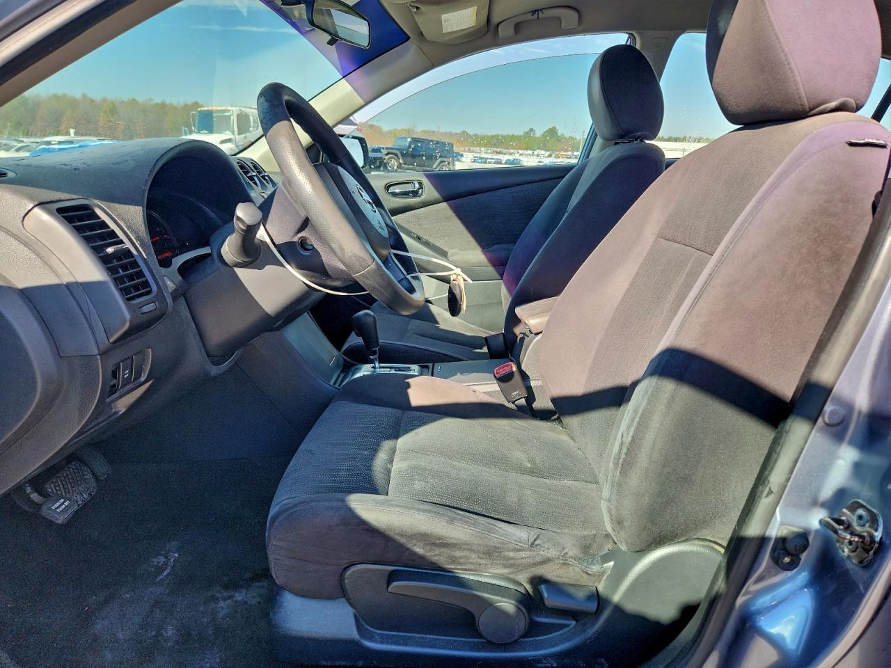 2010 NISSAN ALTIMA 2.5 — Фото 7 из 12