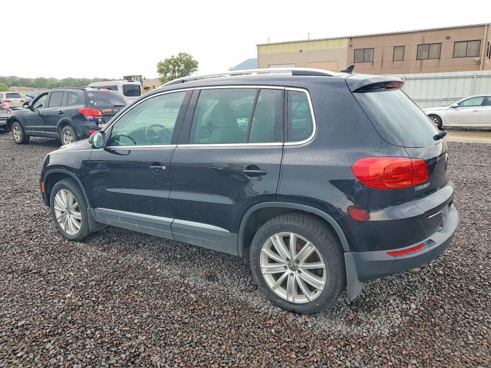 2013 VOLKSWAGEN TIGUAN S — Фото 2 из 13