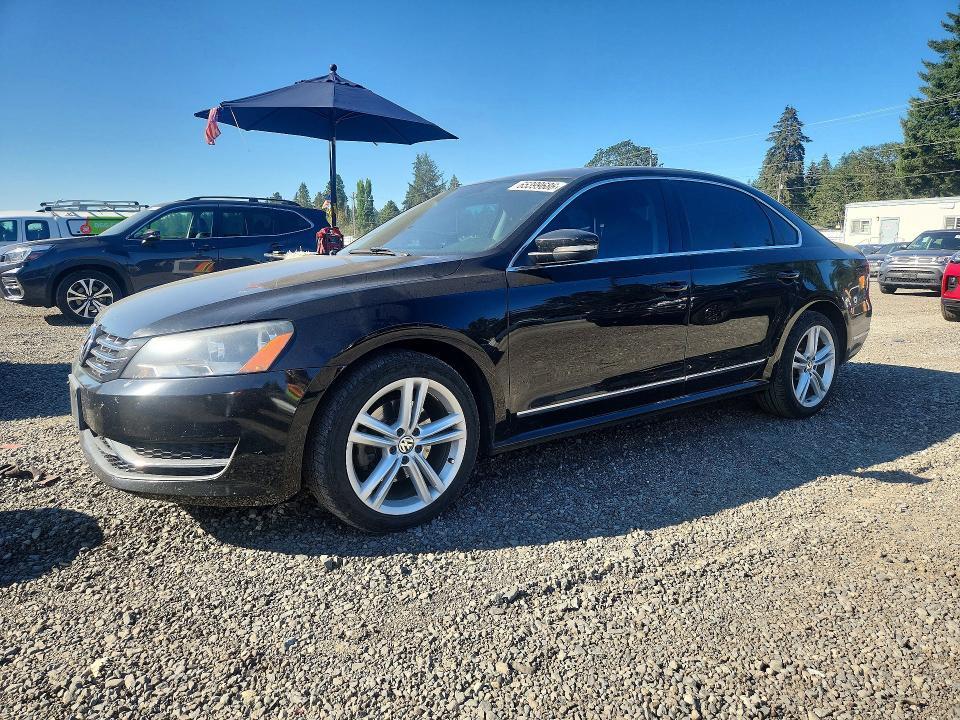2013 VOLKSWAGEN PASSAT 1VWCN7A34DC087581