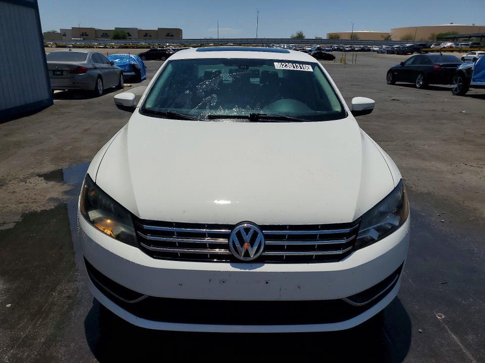 2013 VOLKSWAGEN PASSAT SEL — Фото 5 из 12