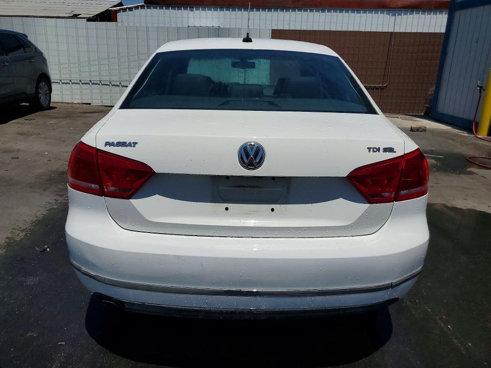 2013 VOLKSWAGEN PASSAT SEL — Фото 6 из 12