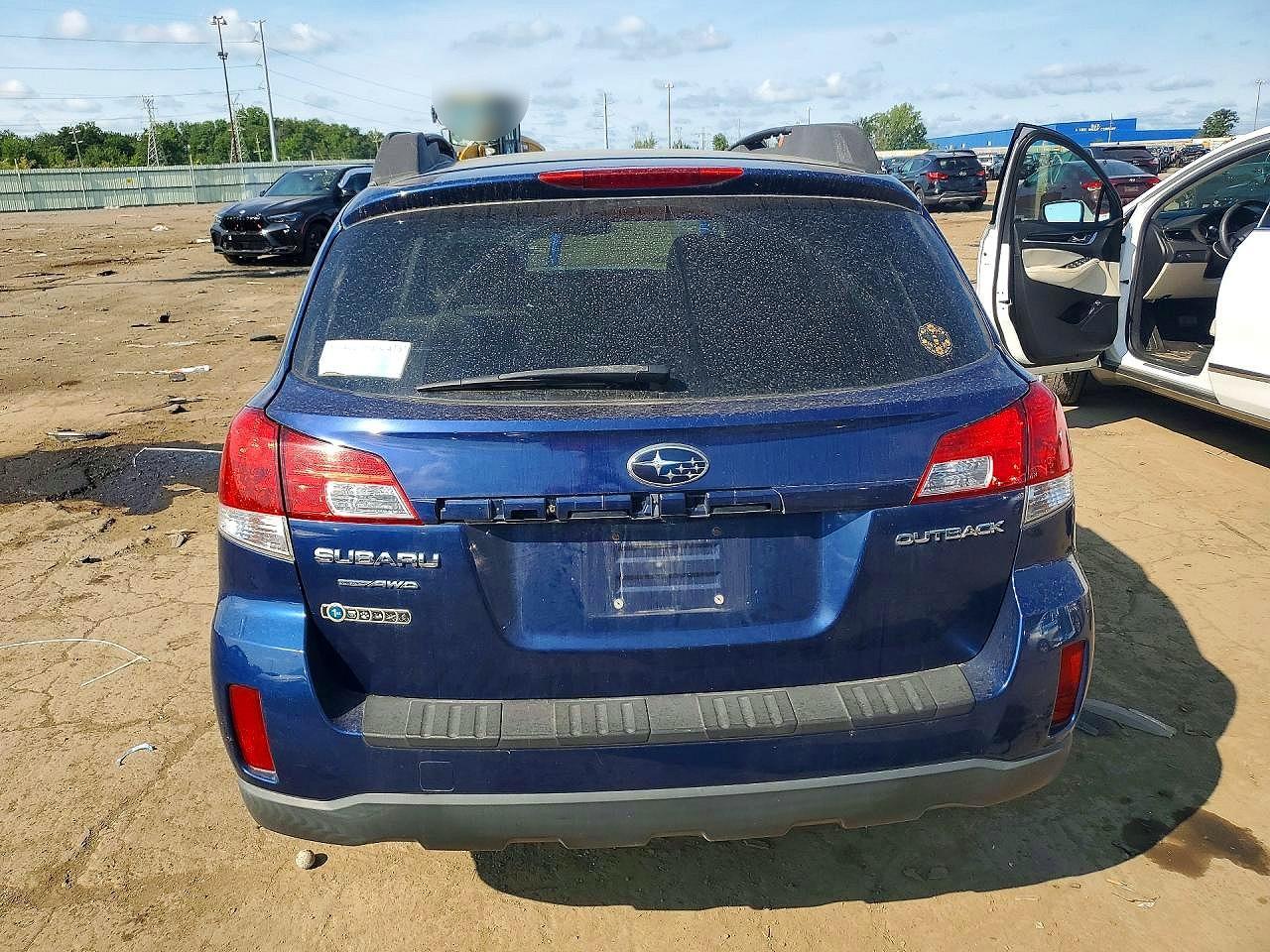 2010 SUBARU OUTBACK 2.5I PREMIUM — Фото 6 из 13